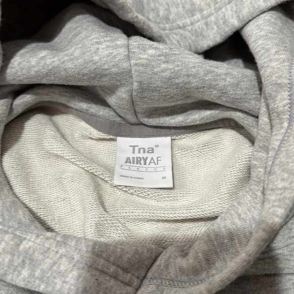 TNA AiryAF cropped hoodie size medium worn twice - Picture 2 of 2